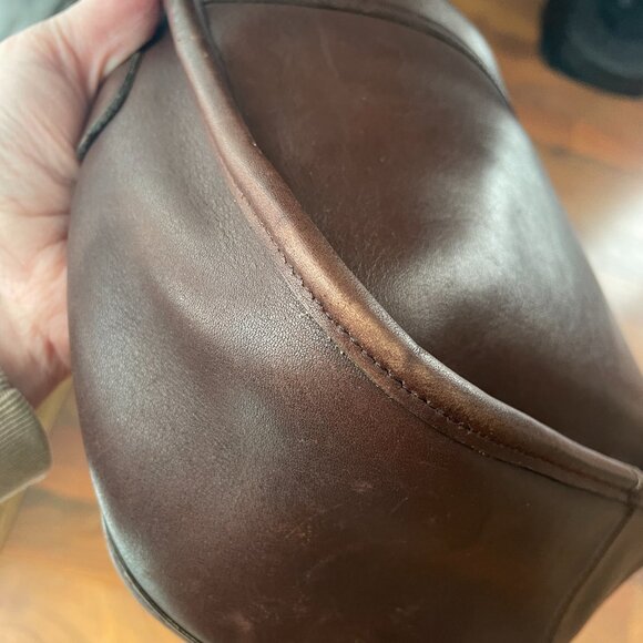 Vintage Coach City Bag in Brown 9790 - Picture 13 of 14